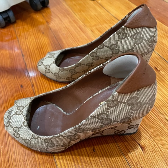 Gucci wedge in canvas monogram - Picture 2 of 4